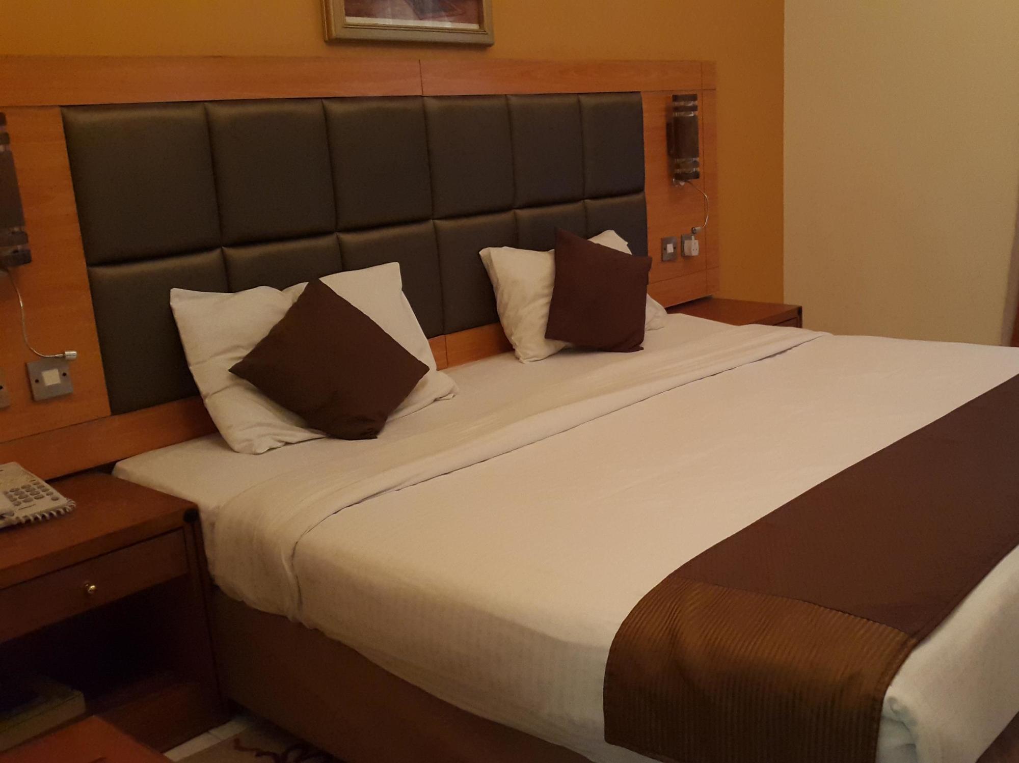 Oyo 123 Royal Mark Hotel Apartment Dubaj Kültér fotó
