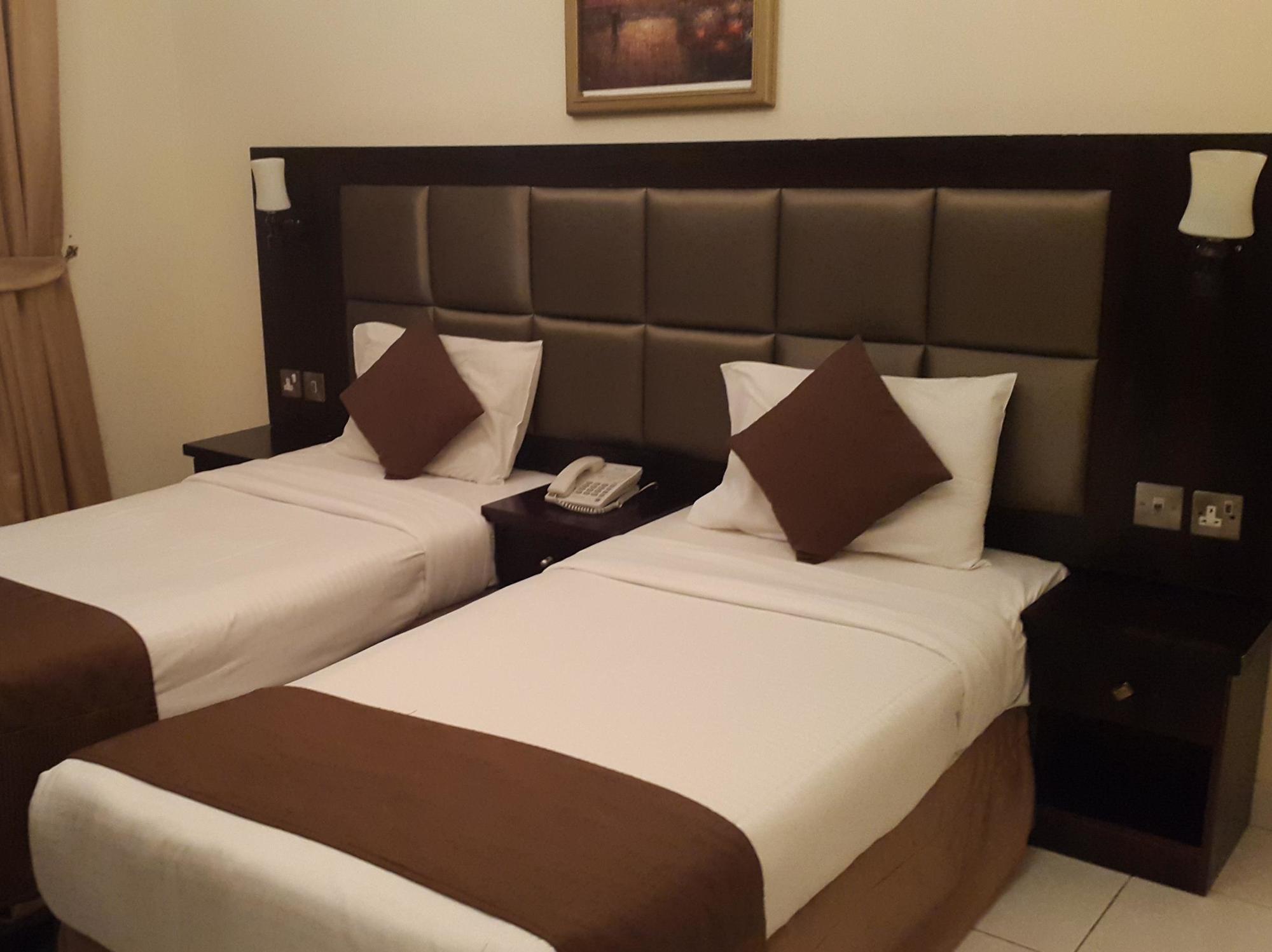 Oyo 123 Royal Mark Hotel Apartment Dubaj Kültér fotó